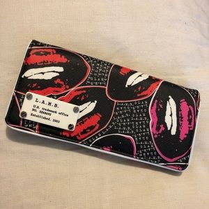 L.A.M.B. Wallet by Gwen Stefani in lip print
